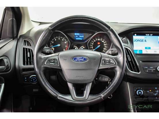 FORD-FOCUS-2.0 SE 16V FLEX 4P POWERSHIFT FORD-FOCUS-2018