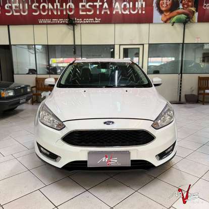 FORD-FOCUS-2017