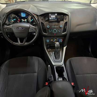 FORD-FOCUS-2017