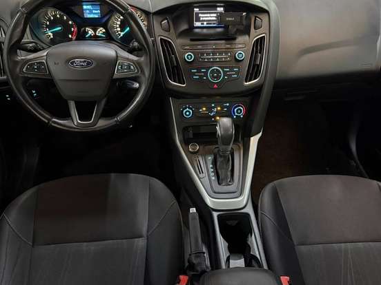 FORD-FOCUS-2.0 SE 16V FLEX 4P POWERSHIFT FORD-FOCUS-2017
