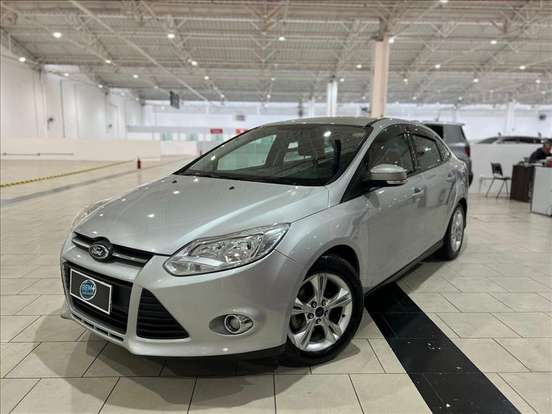 FORD-FOCUS-2019