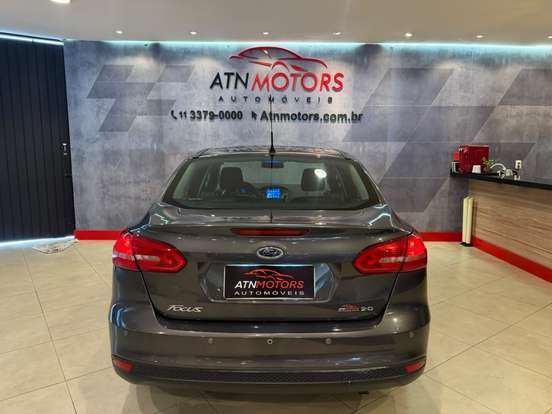 FORD-FOCUS-2.0 SE PLUS 16V FLEX 4P POWERSHIFT FORD-FOCUS-2017