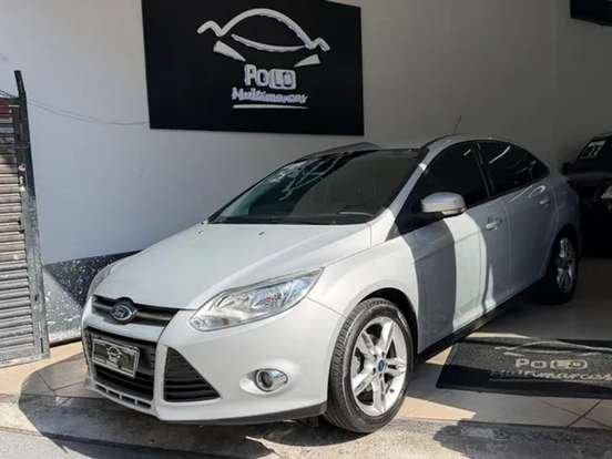 FORD-FOCUS-2.0 SE PLUS SEDAN 16V FLEX 4P AUTOMÁTICO FORD-FOCUS-2015