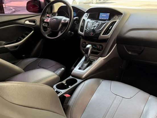 FORD-FOCUS-2.0 SE PLUS SEDAN 16V FLEX 4P AUTOMÁTICO FORD-FOCUS-2015