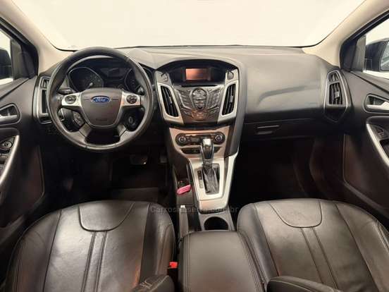 FORD-FOCUS-2.0 SE SEDAN 16V FLEX 4P POWERSHIFT FORD-FOCUS-2015