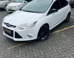 FORD FOCUS 2.0 TITANIUM 16V FLEX 4P POWERSHIFT FORD FOCUS 2.0 TITANIUM 16V FLEX 4P POWERSHIFT