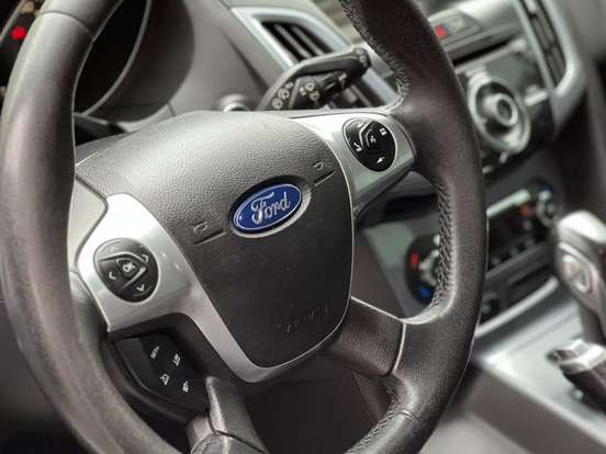 FORD-FOCUS-2.0 TITANIUM 16V FLEX 4P POWERSHIFT FORD-FOCUS-2015