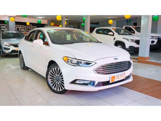 FORD-FUSION-2017