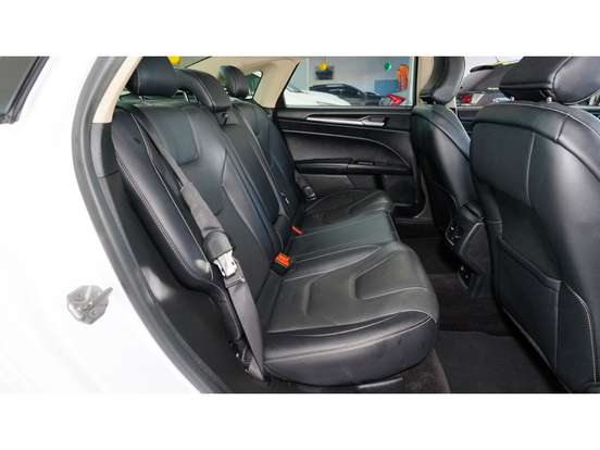 FORD-FUSION-2.0 TITANIUM AWD 16V GASOLINA 4P AUTOMÁTICO FORD-FUSION-2017