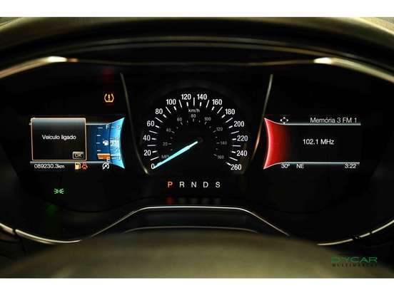 FORD-FUSION-2017