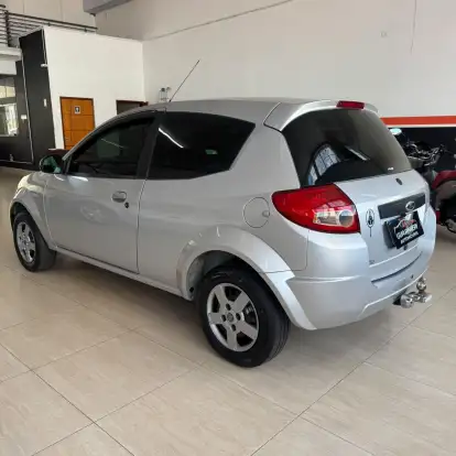FORD-KA-2011
