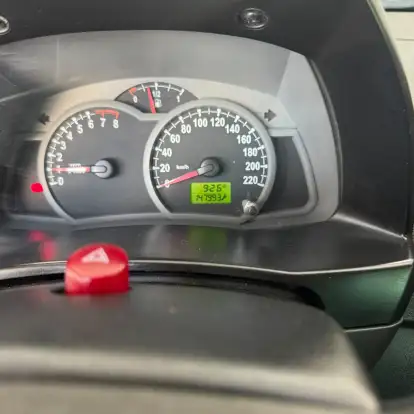 FORD-KA-2011