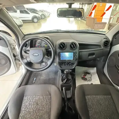 FORD-KA-2011