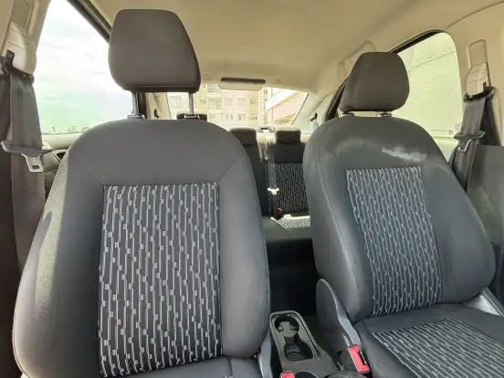 FORD-KA-2019