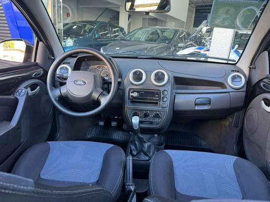 FORD-KA-2013
