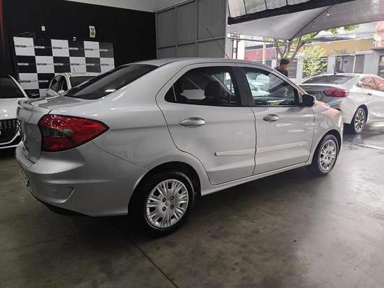 FORD-KA-1.5 TI-VCT FLEX SE PLUS SEDAN AUTOMÁTICO FORD-KA-2020