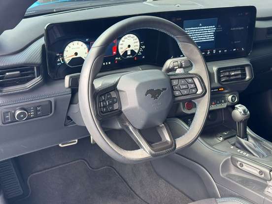 FORD-MUSTANG-5.0 V8 GASOLINA DARK HORSE SELECTSHIFT FORD-MUSTANG-2025