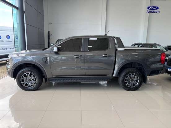 FORD-RANGER-2.0 TURBO DIESEL CD BLACK 4X2 AUTOMÁTICO FORD-RANGER-2024