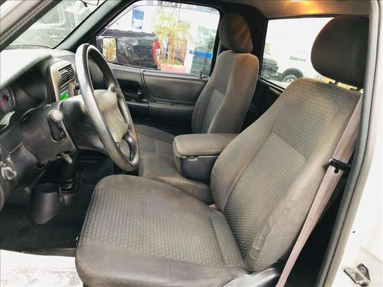 FORD-RANGER-2.3 XLS 4X2 CS 16V GASOLINA 2P MANUAL FORD-RANGER-2011