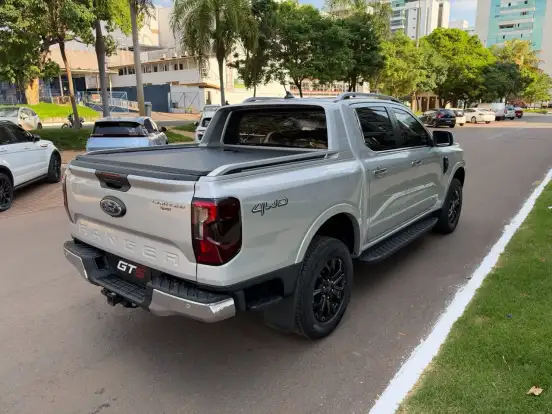 FORD-RANGER-3.0 V6 TURBO DIESEL CD LIMITED 4X4 AUTOMÁTICO FORD-RANGER-2024