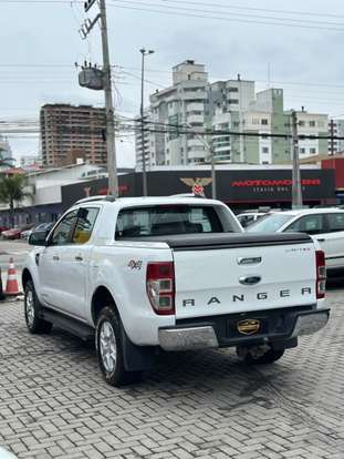 FORD-RANGER-2013