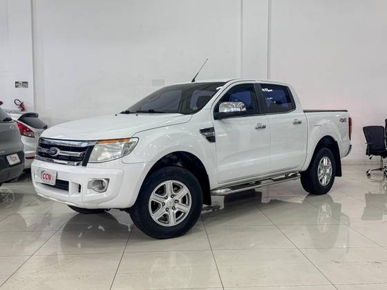 FORD RANGER 3.2 XLT 4X4 CD 20V DIESEL 4P AUTOMÁTICO