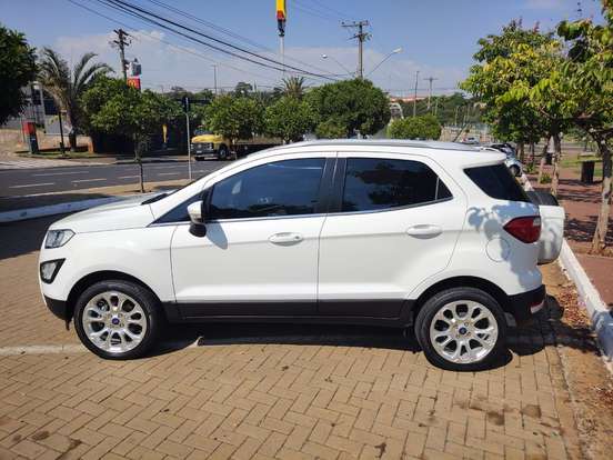 FORD-ECOSPORT-2.0 DIRECT FLEX TITANIUM AUTOMÁTICO FORD-ECOSPORT-2017