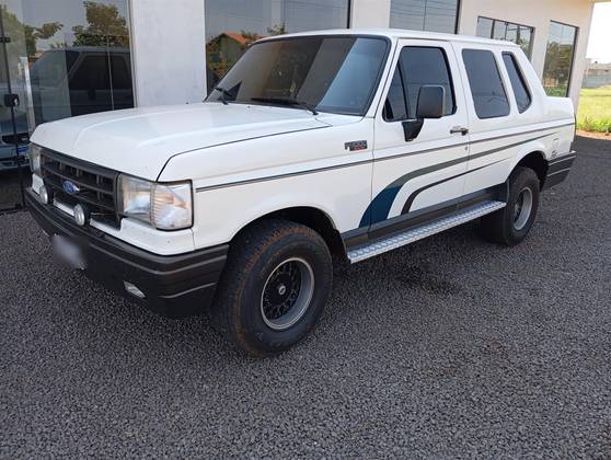 FORD F-1000 3.9 DUPLARTE GLS 4X2 CD 8V TURBO DIESEL 4P MANUAL