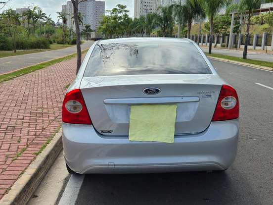 FORD-FOCUS-2.0 GLX SEDAN 16V FLEX 4P MANUAL FORD-FOCUS-2012