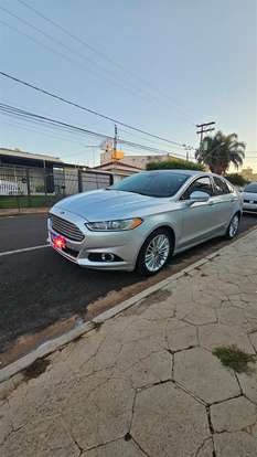 FORD-FUSION-2014