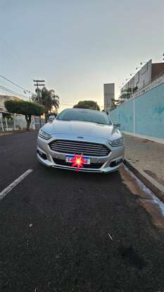 FORD-FUSION-2014