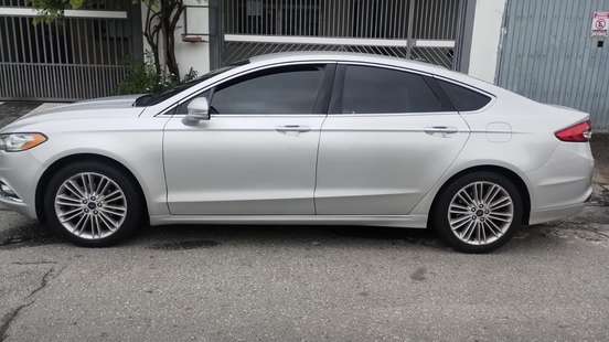 FORD-FUSION-2017