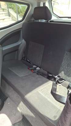 FORD-KA-2010
