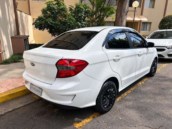 FORD-KA-2020