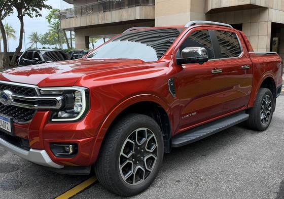 FORD RANGER 3.0 V6 TURBO DIESEL CD LIMITED 4X4 AUTOMÁTICO