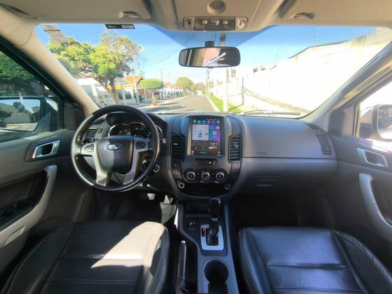 FORD RANGER 3.2 XLT 4X4 CD 20V DIESEL 4P AUTOMÁTICO