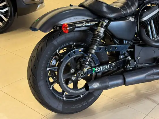 HARLEY-DAVIDSON-SPORTSTER XL 883N IRON-2016