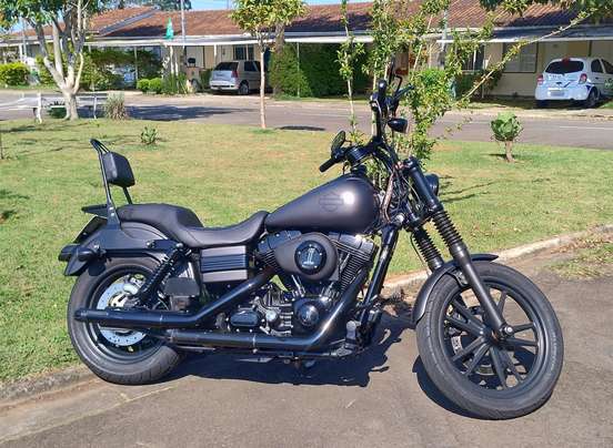 HARLEY-DAVIDSON-DYNA SUPER GLIDE HARLEY-DAVIDSON-DYNA SUPER GLIDE-2009