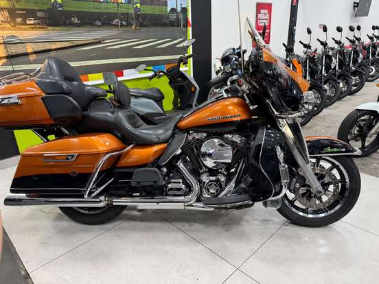 HARLEY-DAVIDSON-SOFTAIL FAT BOY-2014