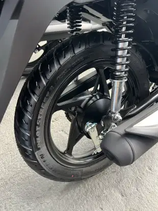 HONDA-BIZ 125 ES-2027