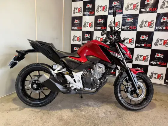 HONDA CB 300F TWISTER CBS 