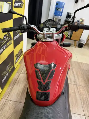 HONDA-CB 300R HONDA-CB 300R-2010