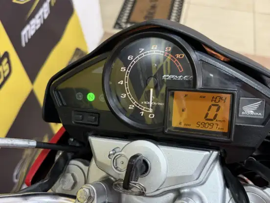 HONDA-CB 300R HONDA-CB 300R-2010
