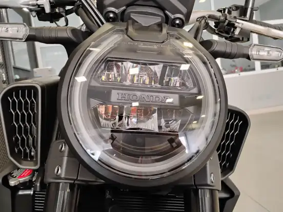 HONDA-CB 650R E-CLUTCH HONDA-CB 650R E-CLUTCH-2026