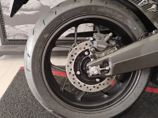 HONDA-CB 650R E-CLUTCH HONDA-CB 650R E-CLUTCH-2026