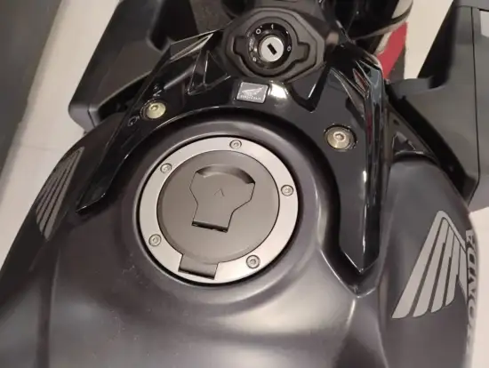 HONDA-CB 650R E-CLUTCH-2026