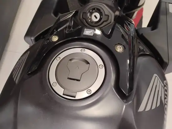 HONDA-CB 650R E-CLUTCH HONDA-CB 650R E-CLUTCH-2026