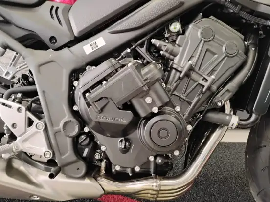 HONDA-CB 650R E-CLUTCH HONDA-CB 650R E-CLUTCH-2026