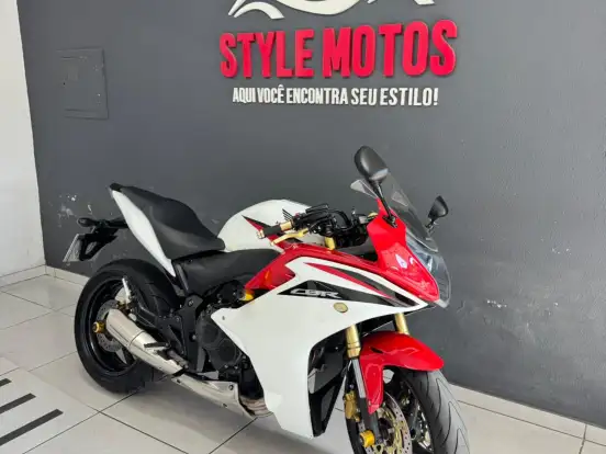 HONDA-CBR 600F HONDA-CBR 600F-2012