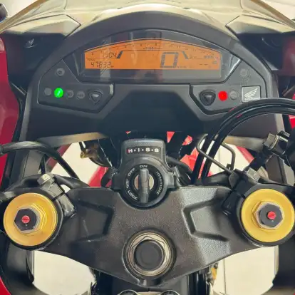 HONDA-CBR 600F HONDA-CBR 600F-2012